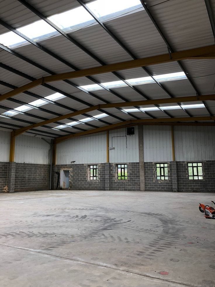 هناجر ومستودعات